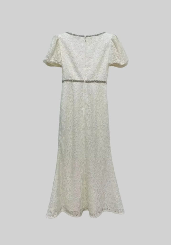 Short Sleeved Lace Dress With Short Puff Sleeves And Scoop Neckline - Ivoire