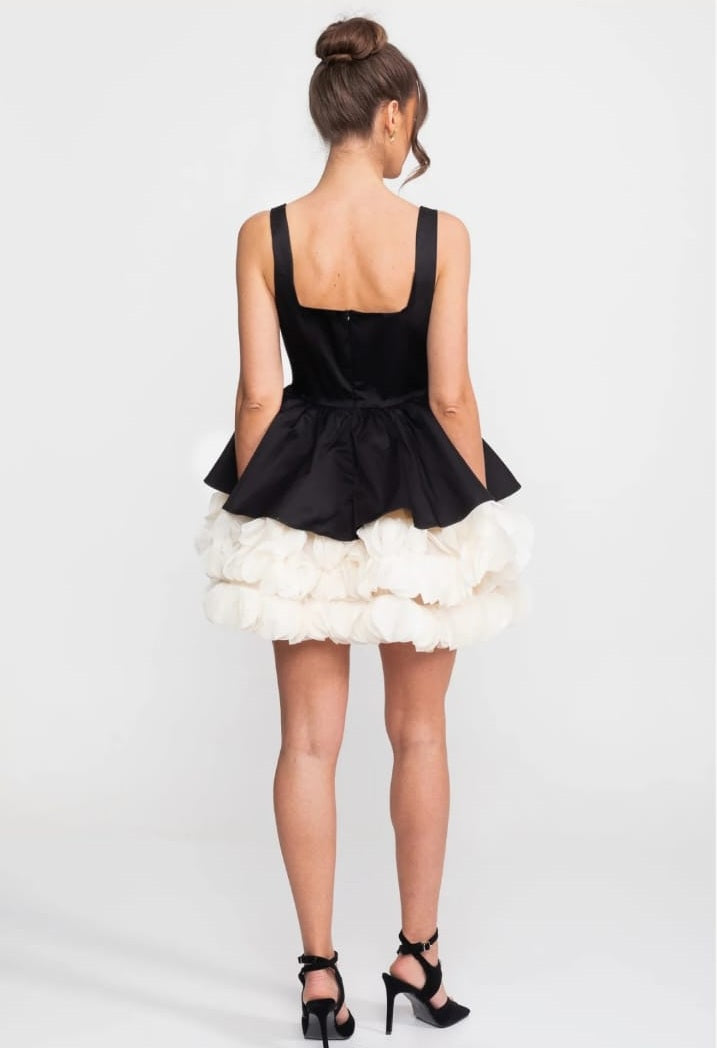 Strapless Mini Dress With Square Neckline And Ruffled Skirt Underlay - Black