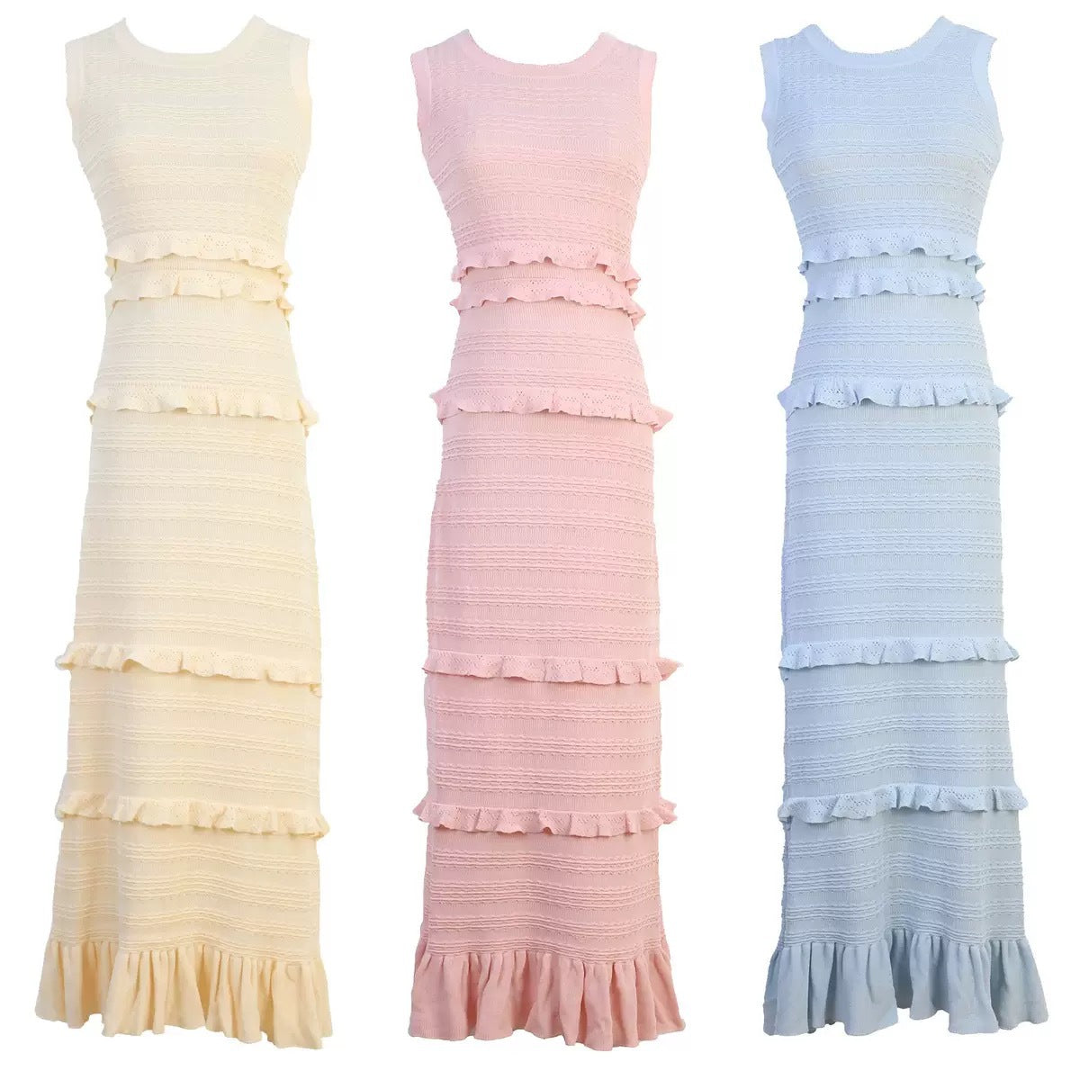 Outfit ruffled sleeveless dress