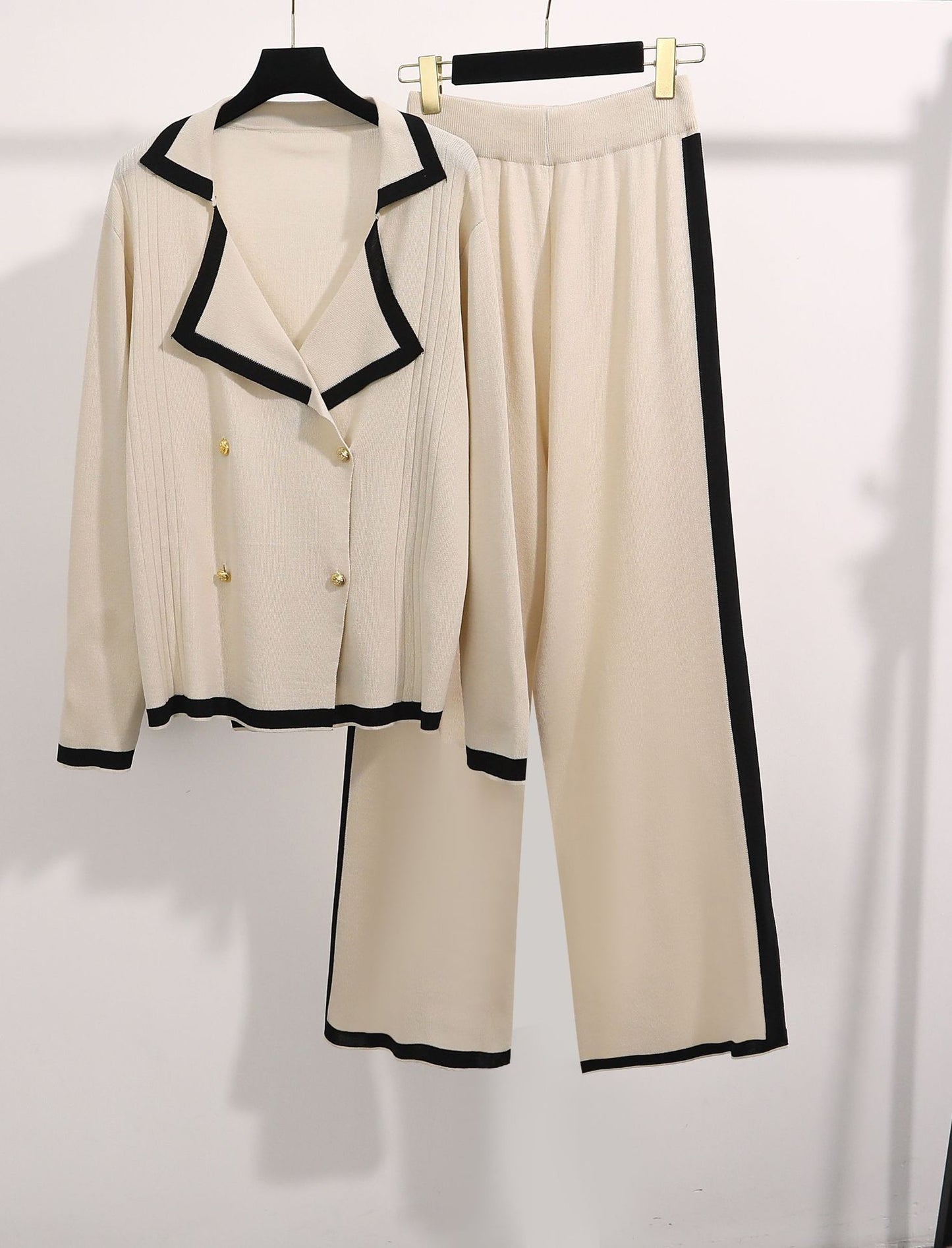 Ensemble de tricot à pantalon long