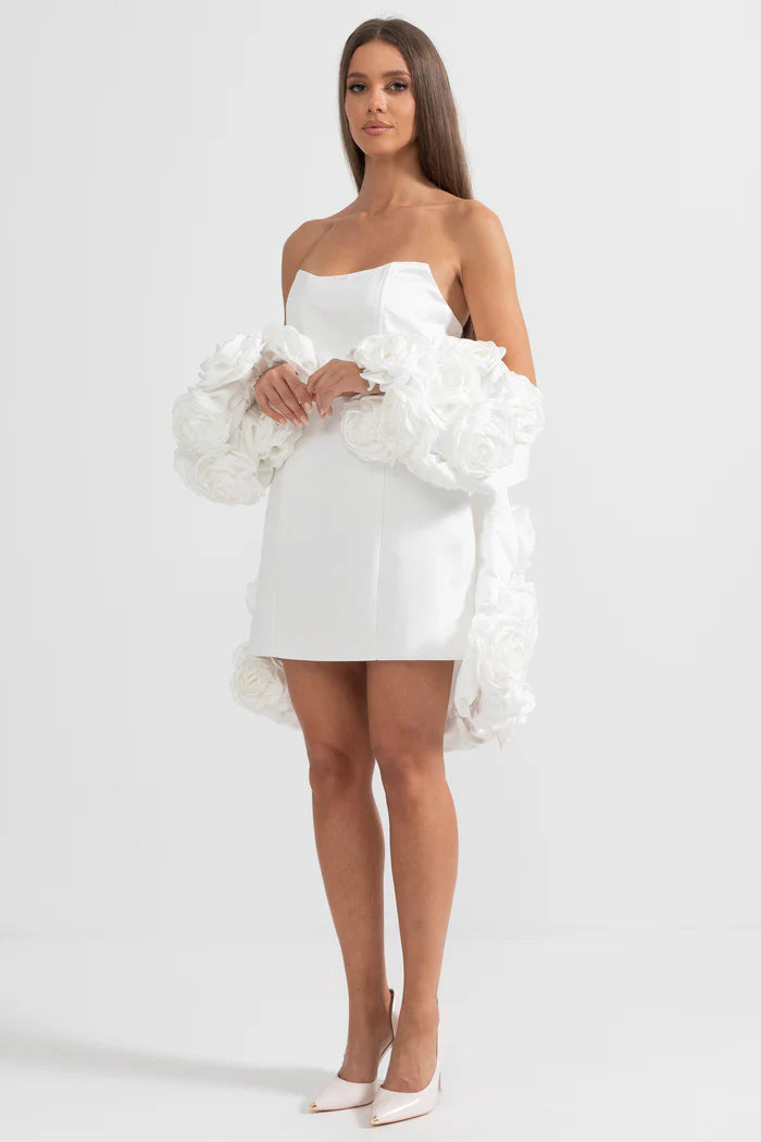 Mini robe sans bretelles avec paroraux floraux 3D détachables - blanc
