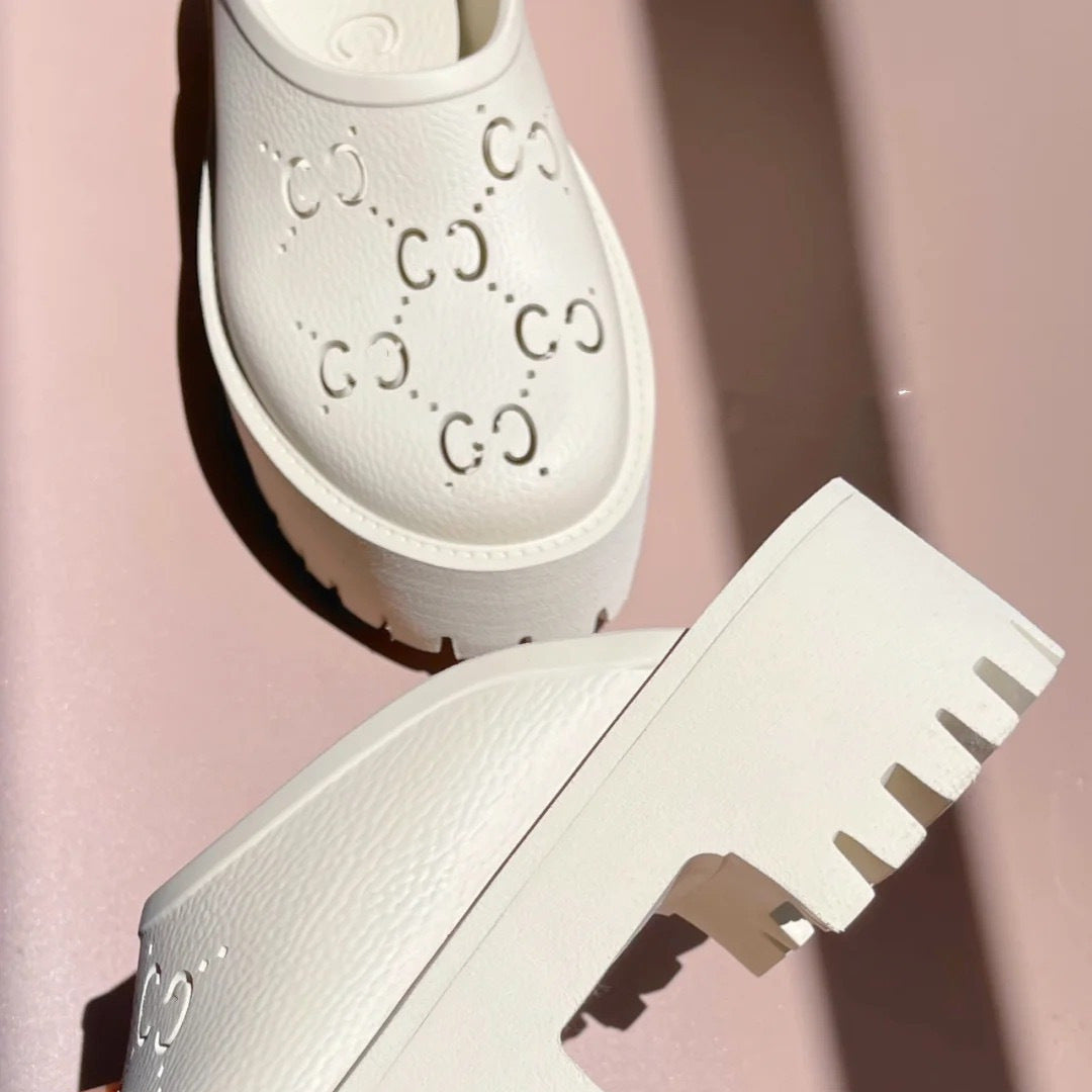 Guc Shoes