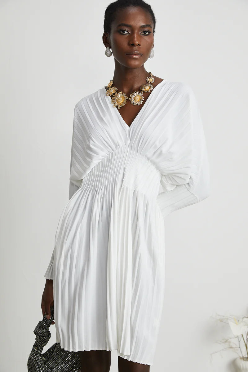 Claudette en V-Neck plissée mini robe
