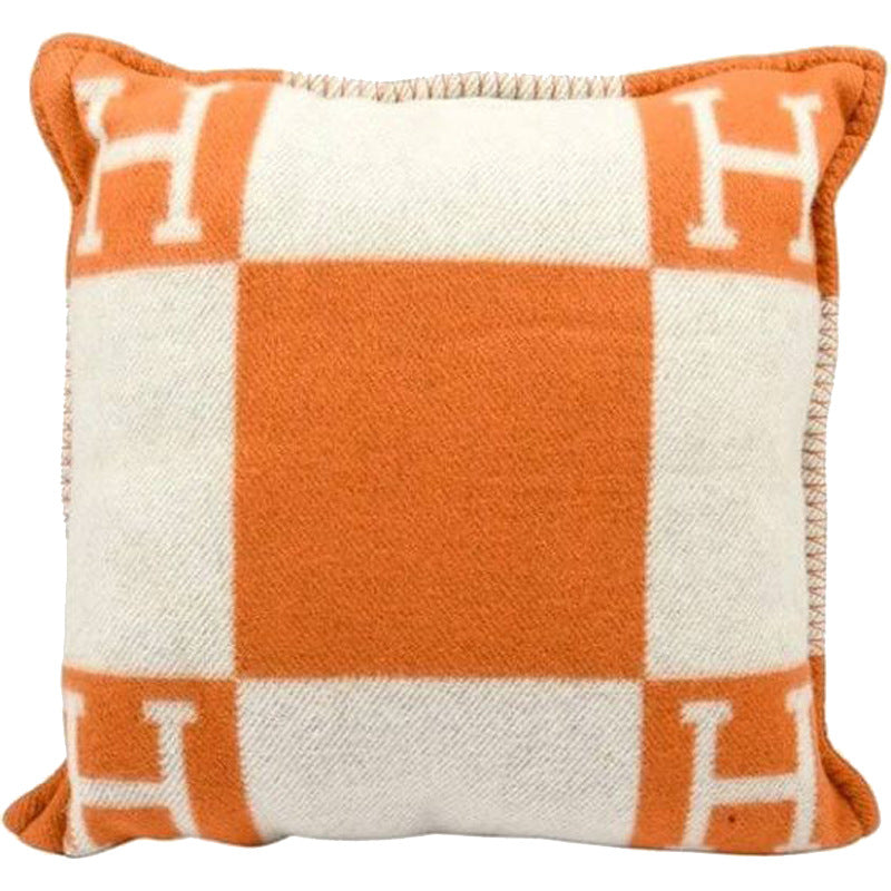 Herme wool pillow