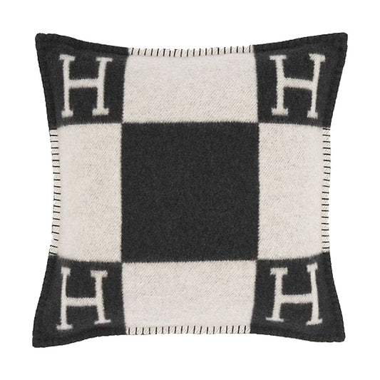 Herme wool pillow