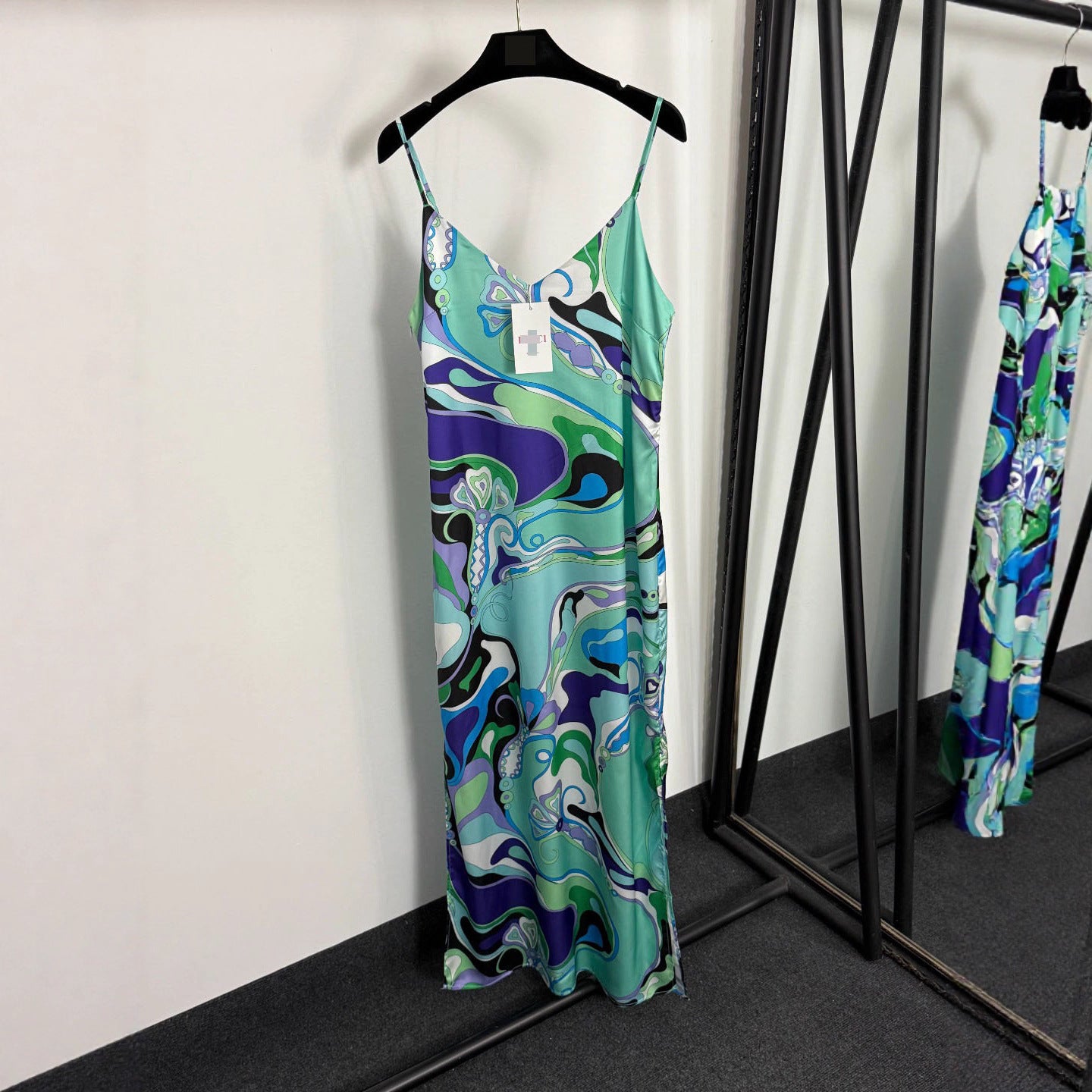 Printed Hem Slit Suspender Dress