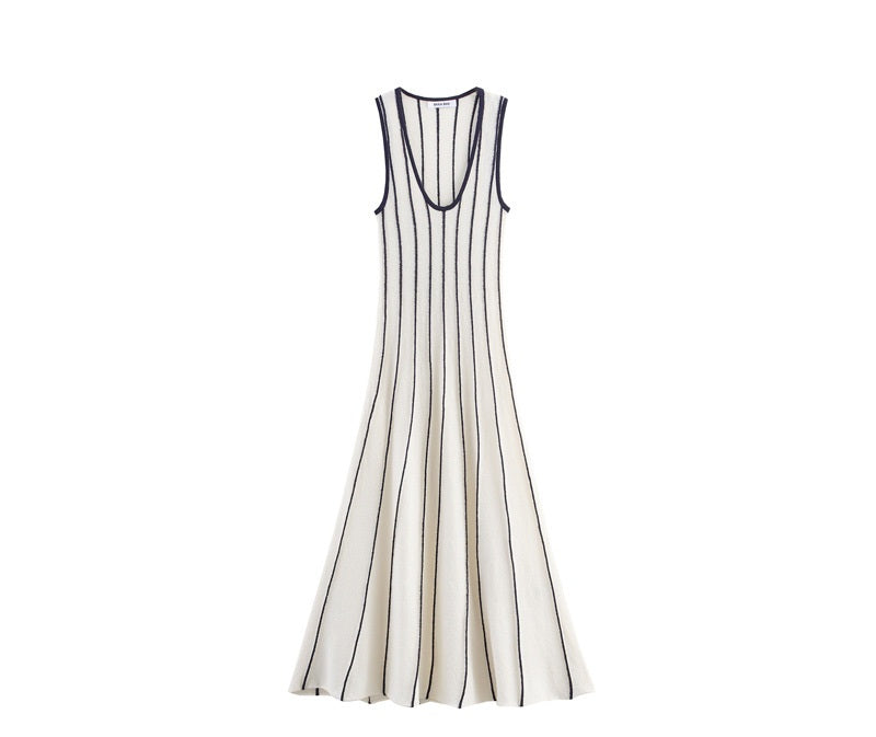 Midlength  White stripes dress