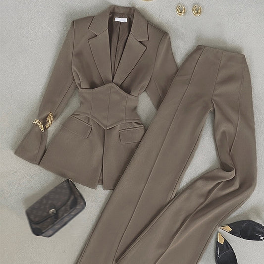 High-waisted trousers casual suit
