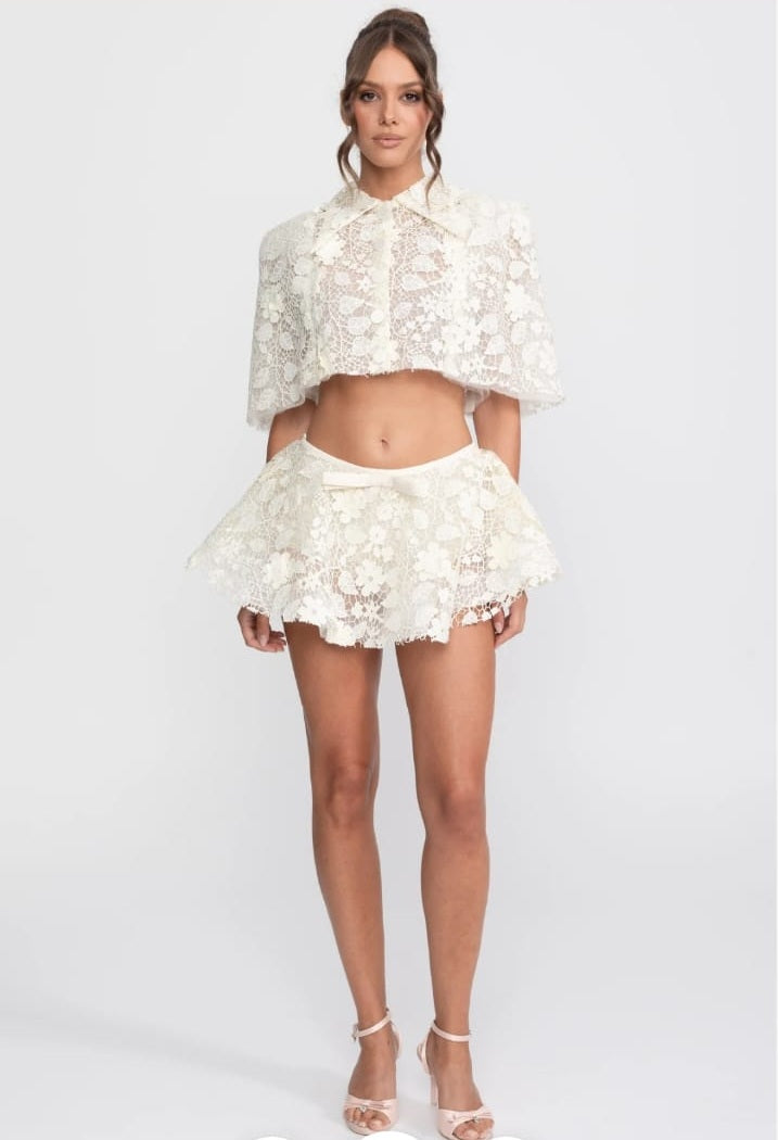 Lace Co-Ord Set With Button Cape And Bow Mini Skirt - Ivoire