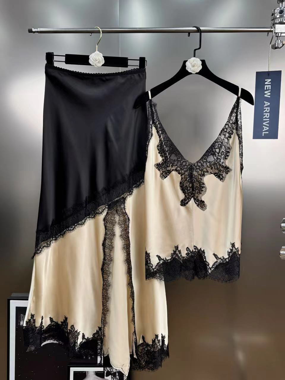 Camisole Paired two piece set