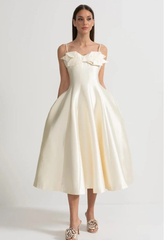 Midi Satin Dress With Fitted Bodice, Delicate Thin Straps And Bow Accent - Ivoire