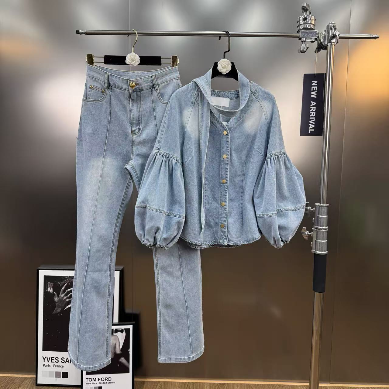 Palma  high-waisted slimming jeans two-piece set