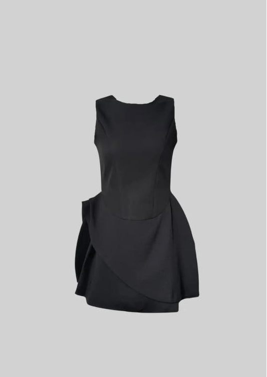 CONTEMPORARY SLEEVELESS DRESS WITH FITTED BODICE AND ASYMMETRICAL SKIRT - BLACK