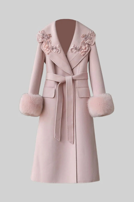 Cashmere Overcoat With Fox Fur Cuffs And 3D Floral Detailing - Ivoire