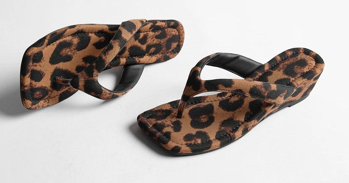 Palma Print Sandals