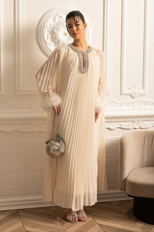 Pleated Long Dress With Feathered Cuffs And Sparkling Neckline - Ivoire