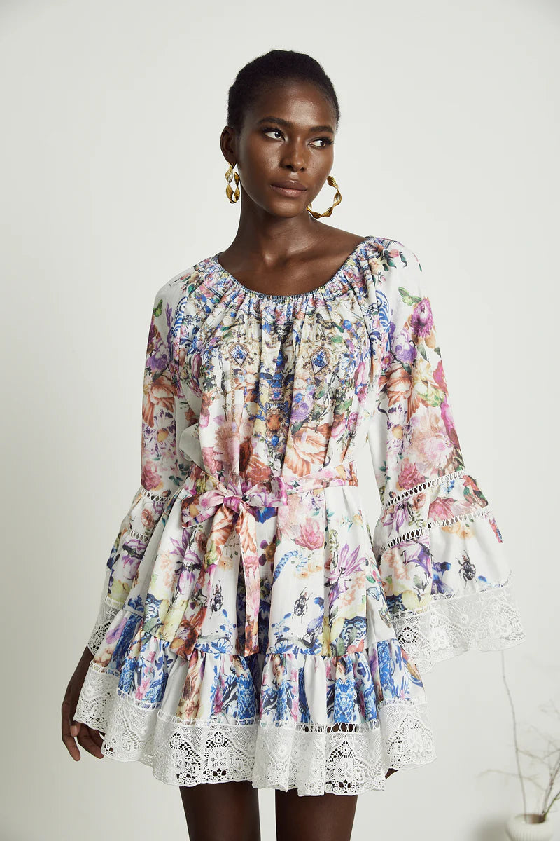 Bérénice en dentelle à imprimé floral mini robe