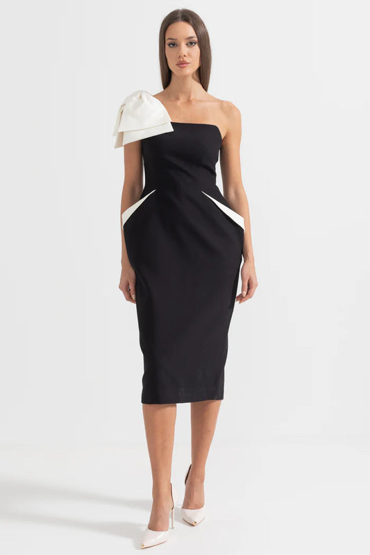 One-Shoulder Fitted Dress with White Accents - Black