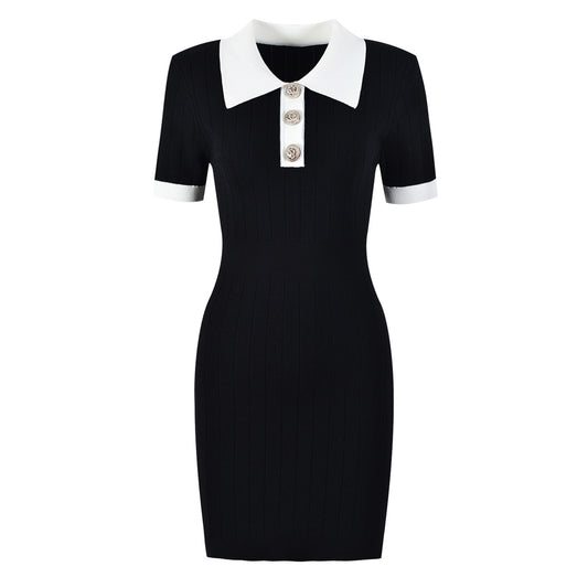 Robe à manches courtes minces tricotées