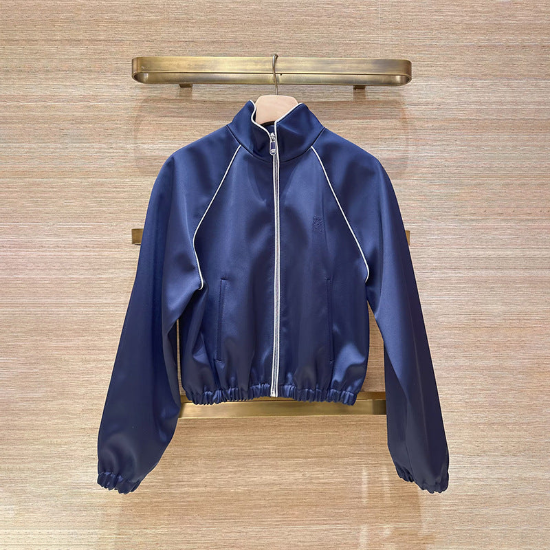 Diagonal pocket stand-up collar waist short jacket