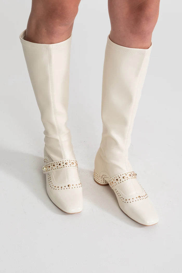 Studded Knee-High Boots With Pearl Strap Detail – Ivoire