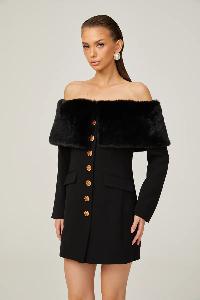 Céline Black Faux-Fur Mini robe à épaules dérangées