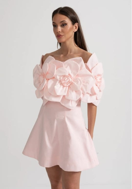Off shoulder mini dress with large febric floral-pink