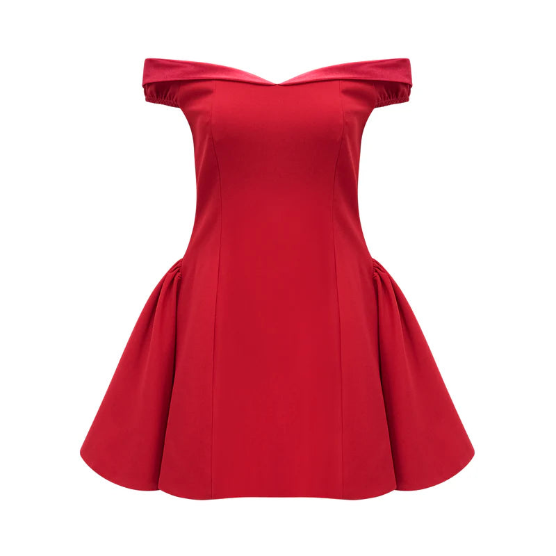 Mini robe à épaules à épaules dérivées