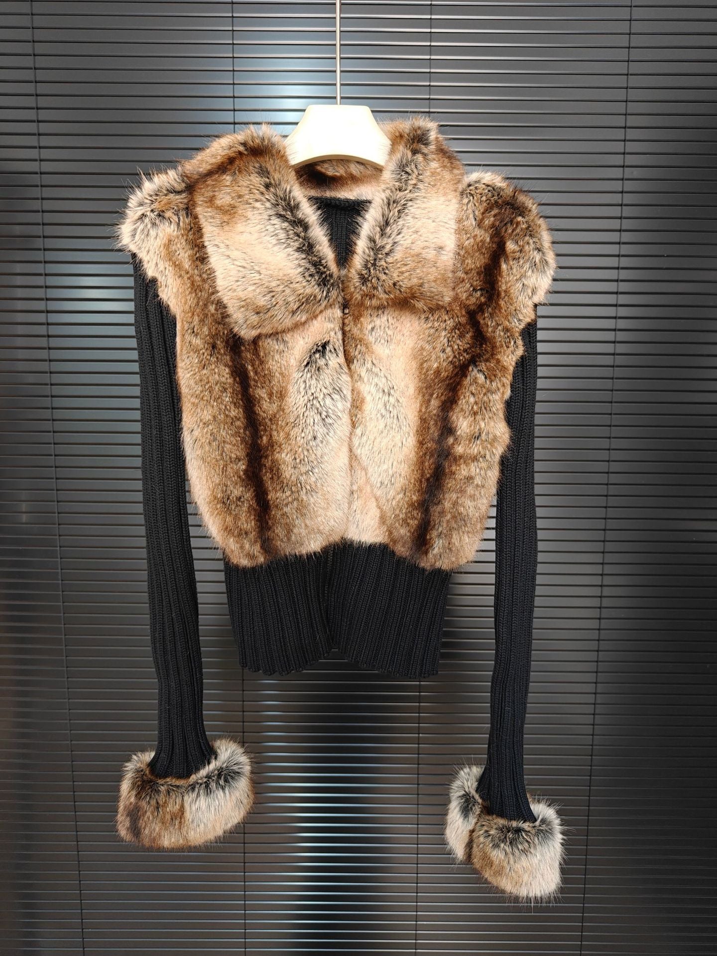 Fur knitted jacket