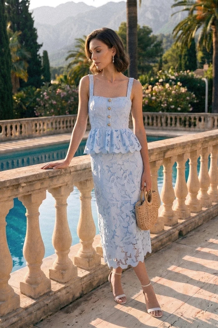 Sleeveless Lace Peplum Dress With Midi Skirt And Golden Buttons - Blue