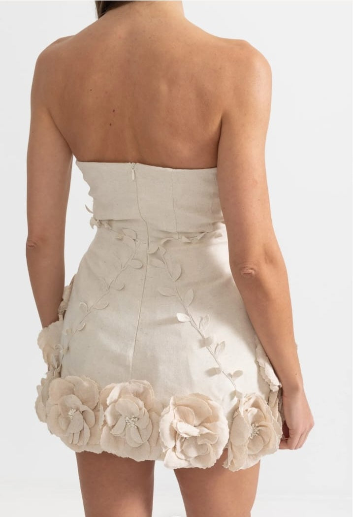 New Bustier Dress With 3D Floral Appliqués - Ivoire