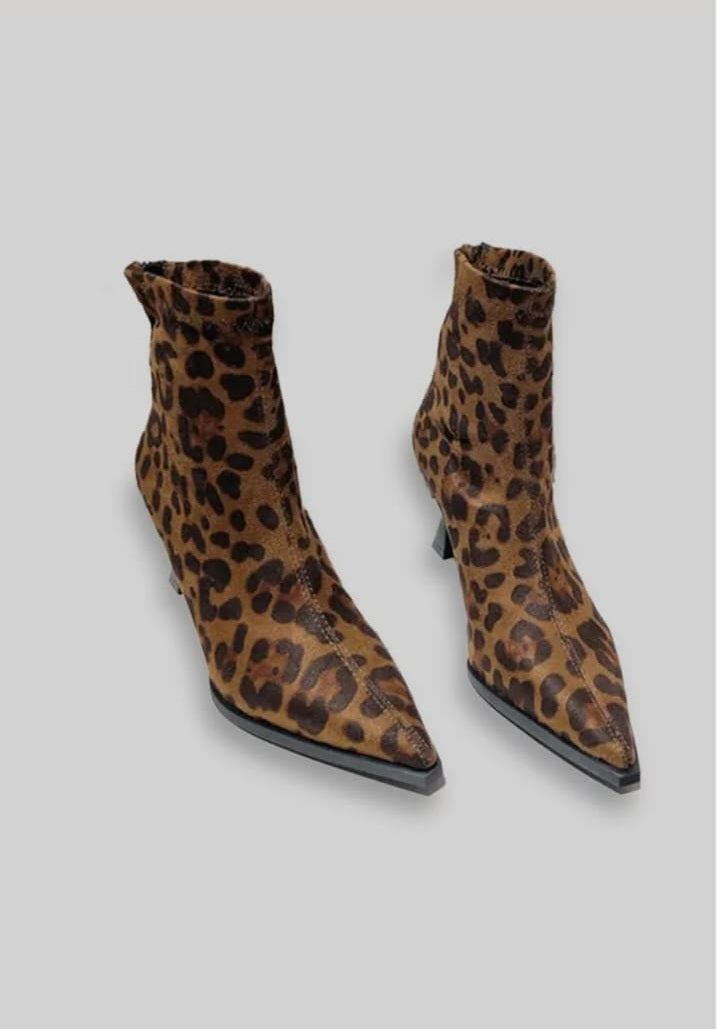 Elegant Suede Ankle Boots - Animal Print