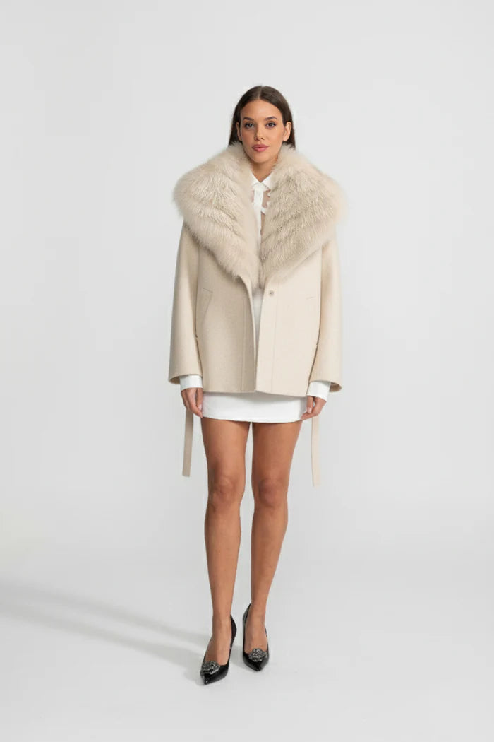 Wool Coat with Oversized Fur Collar And Belt - Beige