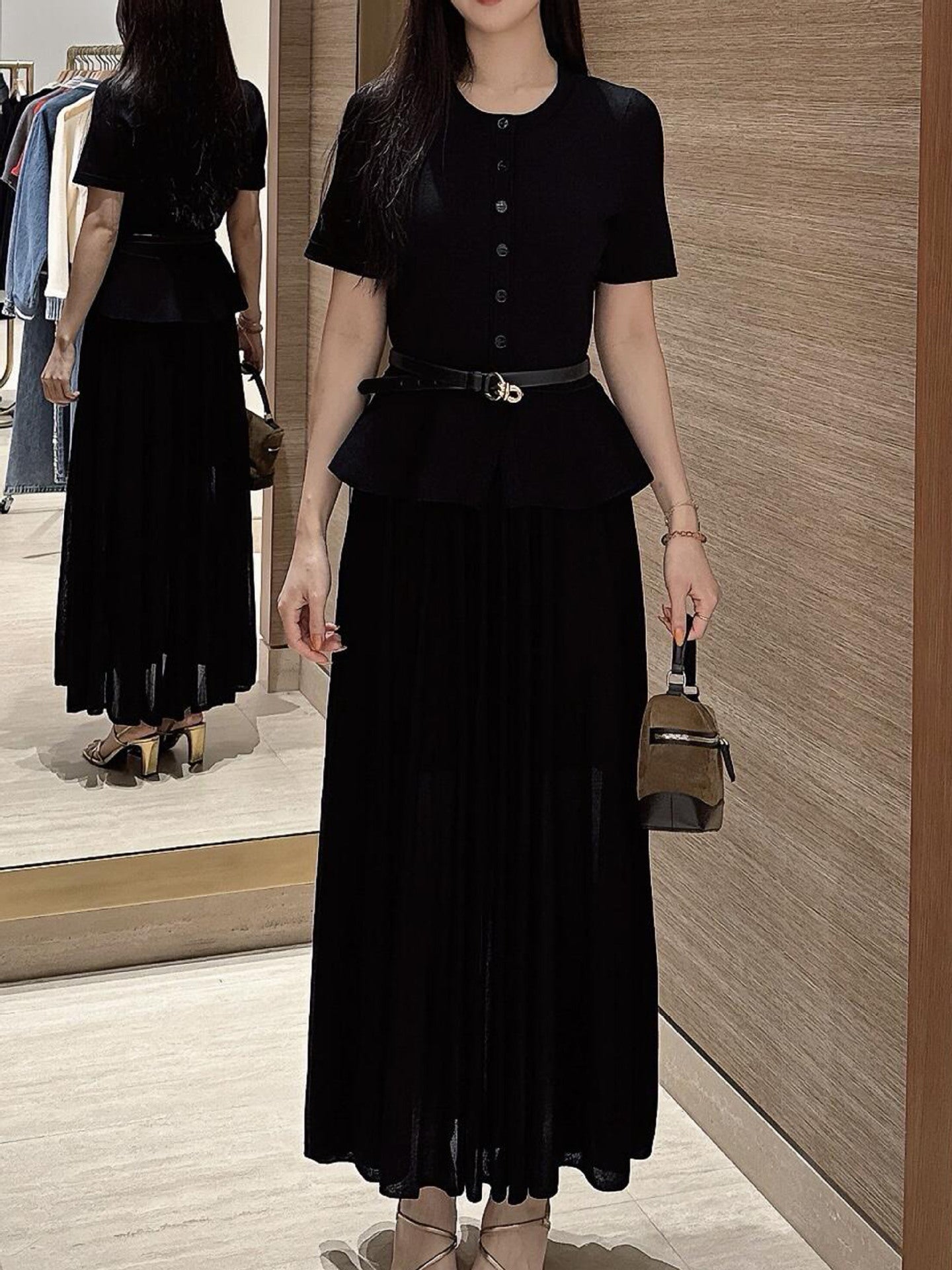 Textured Crew Neck Short Sleeve Ladies Long Dress