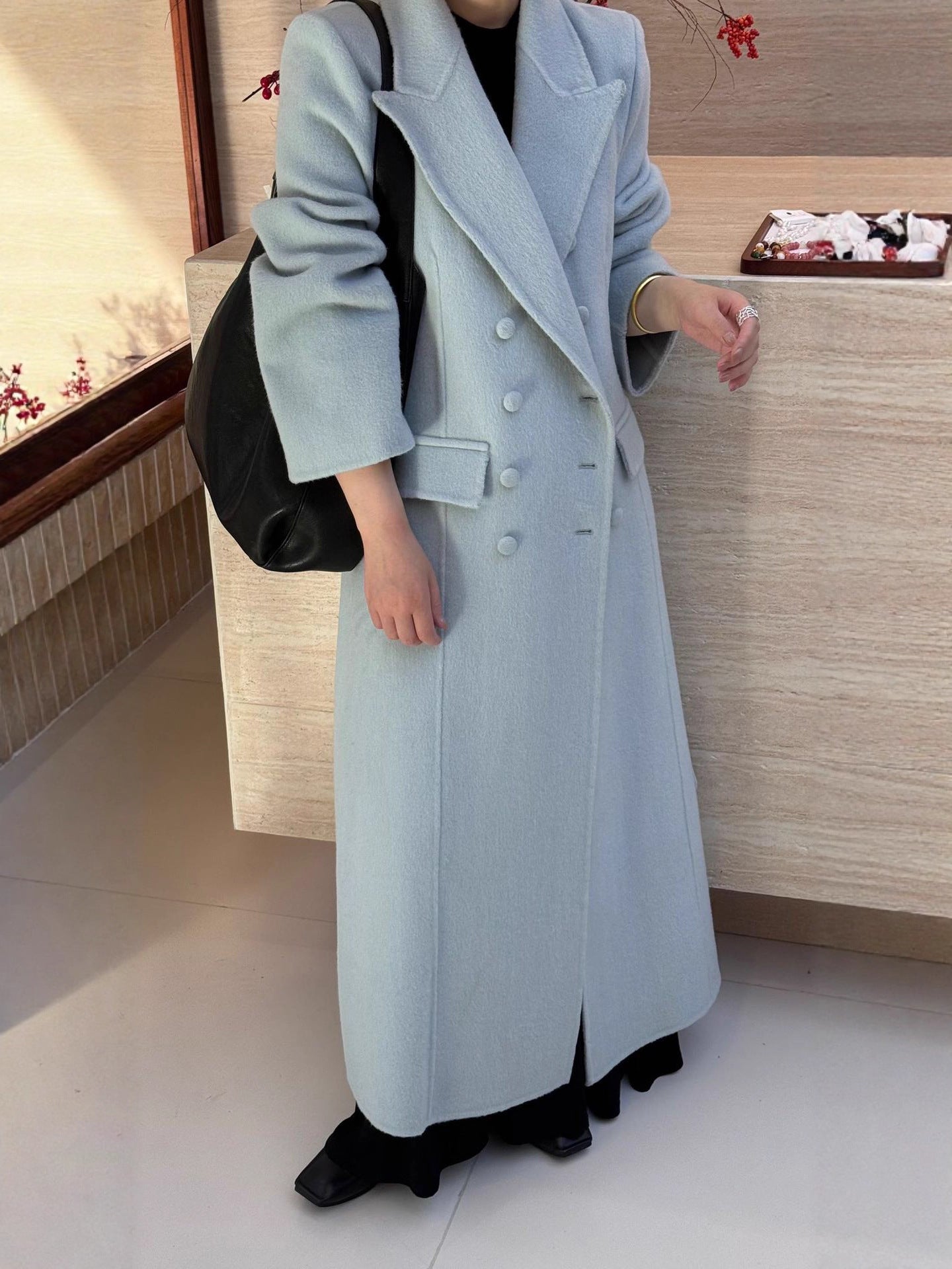 Double-faced cashmere mid-length coat