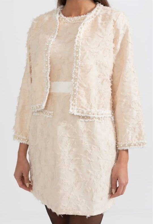 Feather Pattern Two-Piece Set With Pearl Details - Ivoire