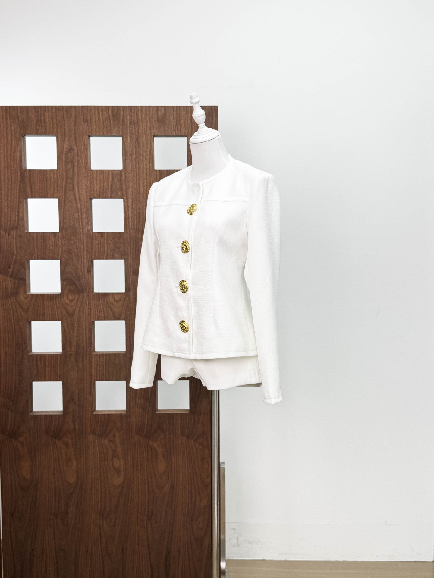 women's casual blazer shorts suit