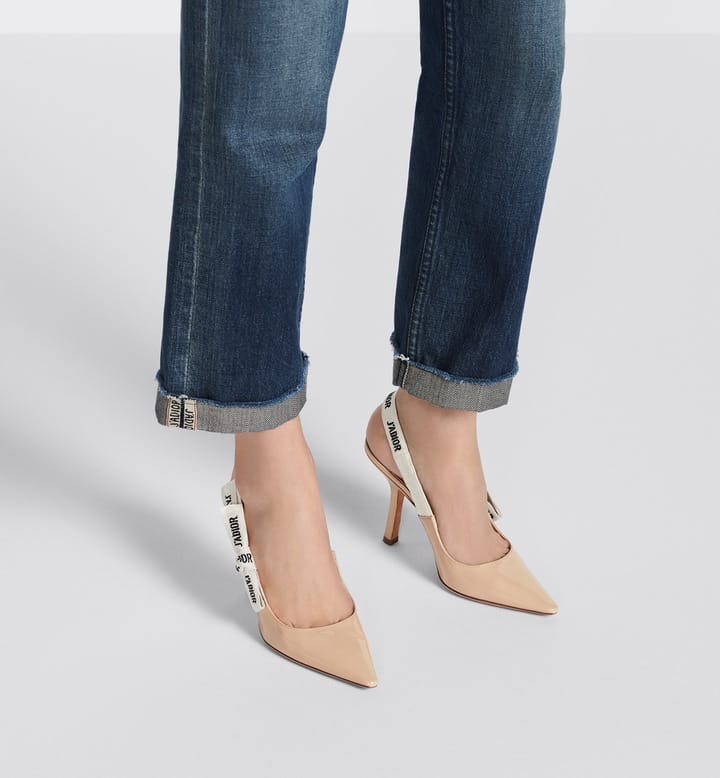 Dio-slingback pump