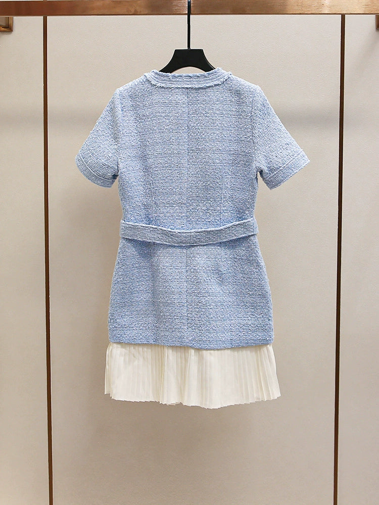 Robe plissée en tweed