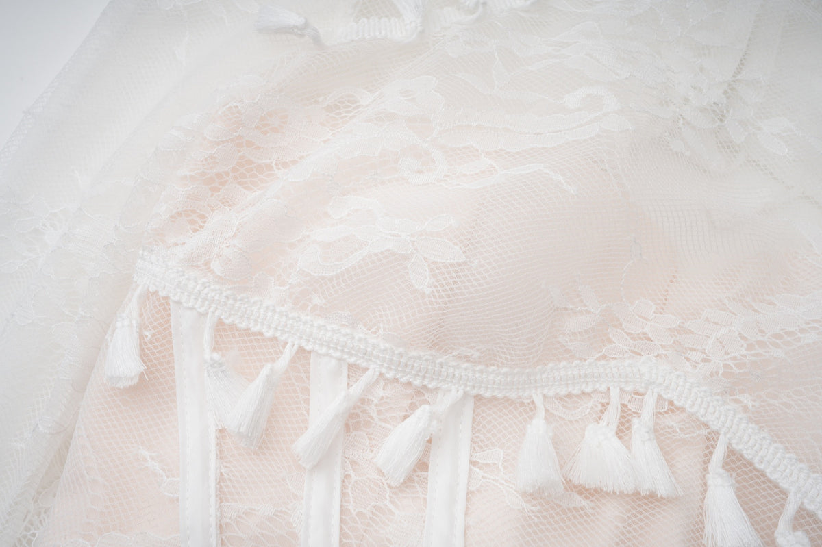 Angelina lace dress