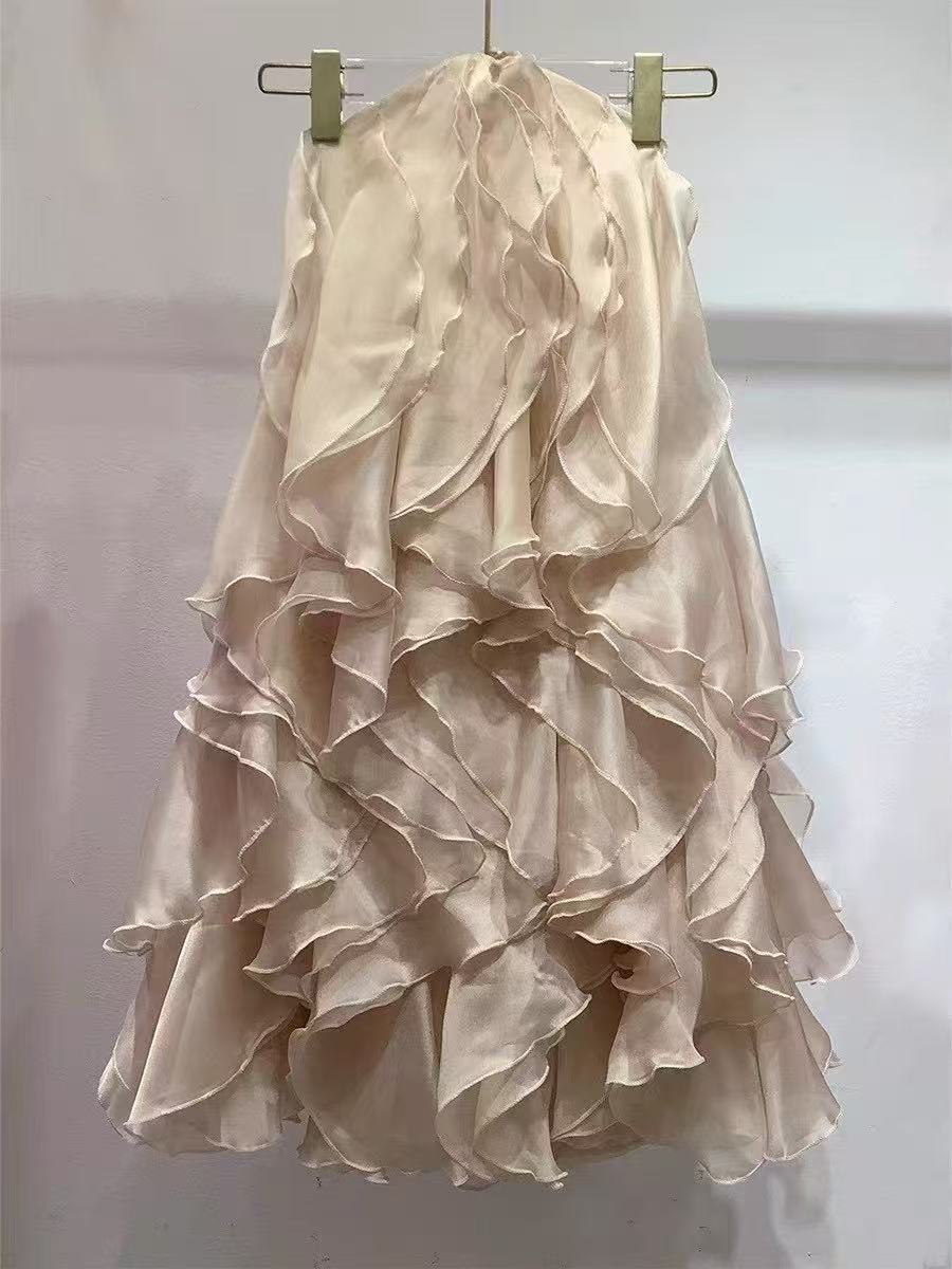 Robe à épaules dénudées