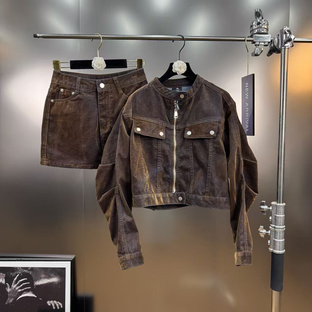 Denim jacket + slimming skirt casual street trend two-piece set