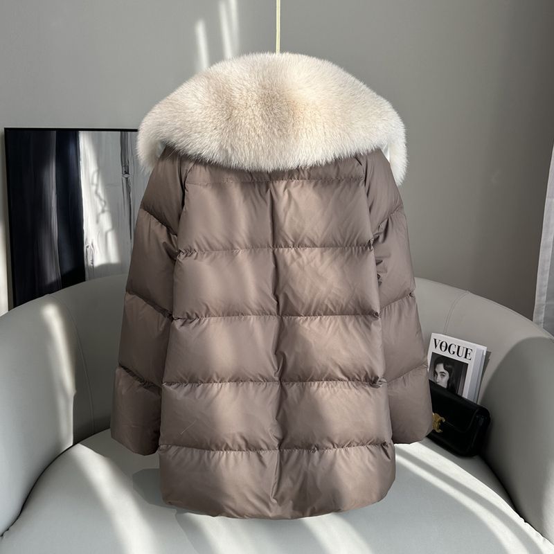 White goose down jacket