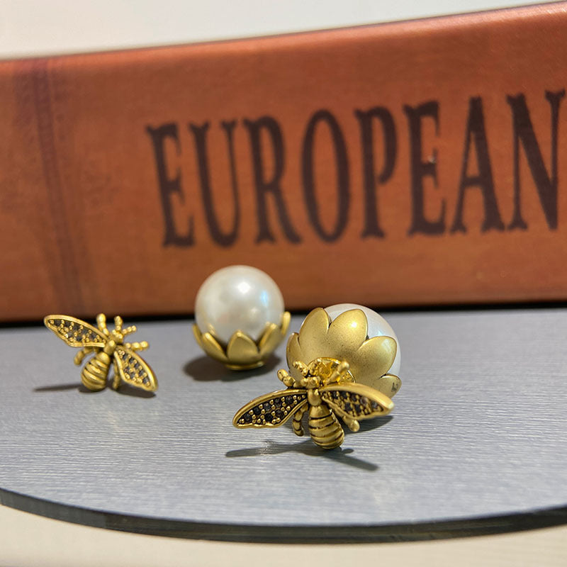 Bee pearl stud earrings