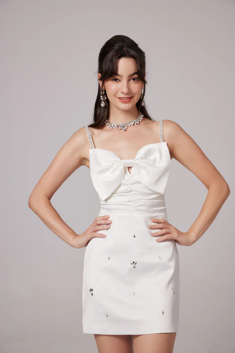 Anastasia White White Crystal-Ombellised Robe
