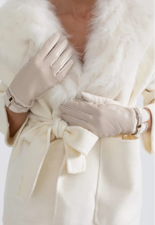 Vegan Leather And Suede Gloves With Gold Buckle Detail - Beige