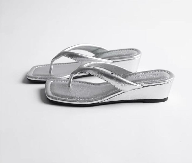 Palma Print Sandals