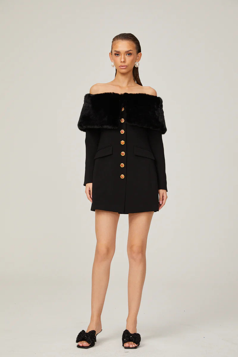 Céline Black Faux-Fur Mini robe à épaules dérangées