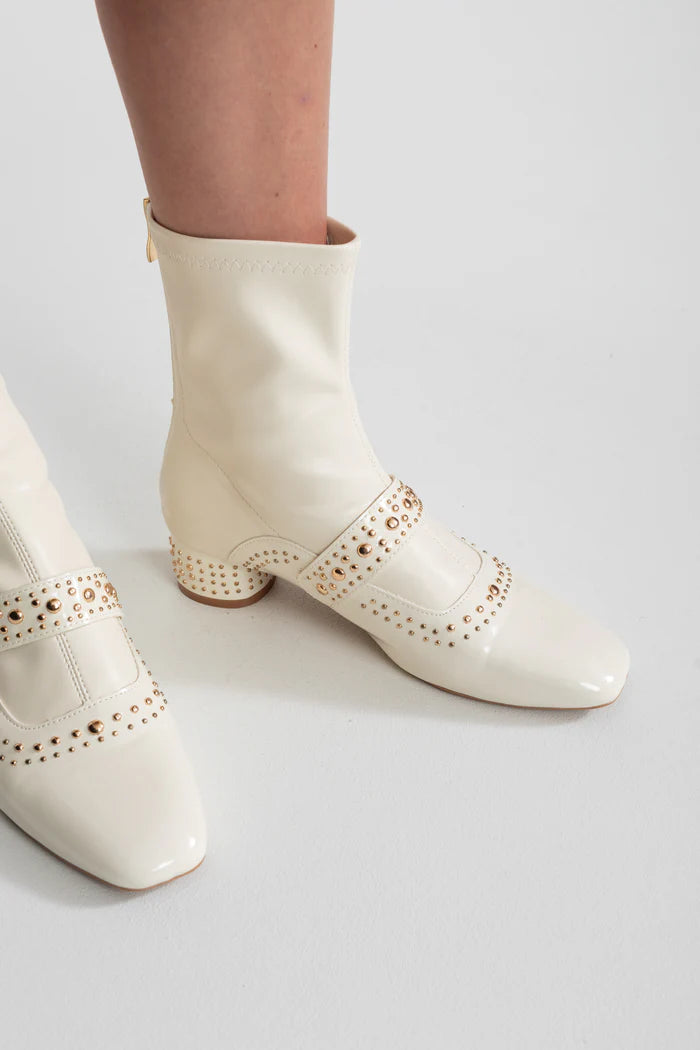Studded Ankle Boots With Pearl Strap Detail – Ivoire