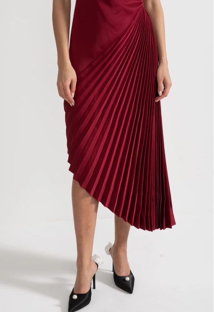 Asymmetrical Sleeveless Dress With Pleated Detailing Midi Skirt - Red